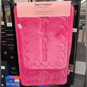 Juicy Couture Fuchsia Pink Embossed Print Memory Foam Bath Mat Set of 2